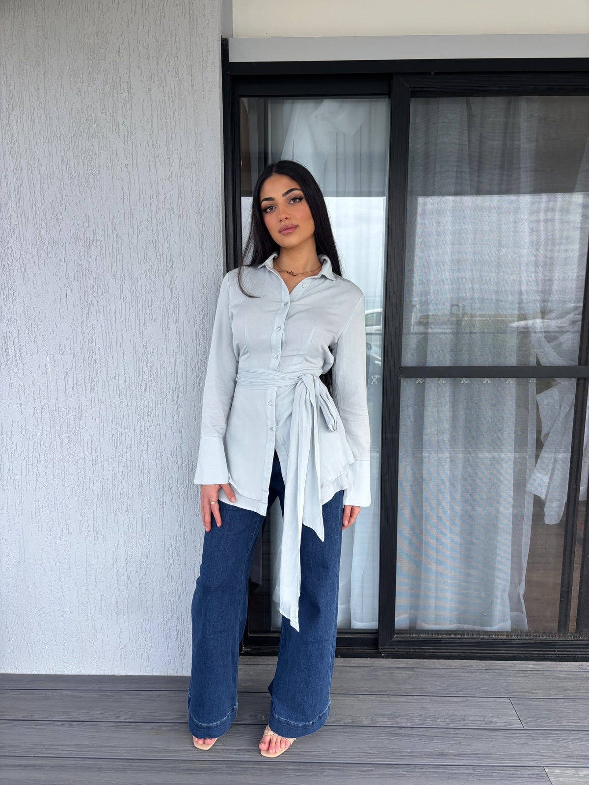 Baby blue knot shirt