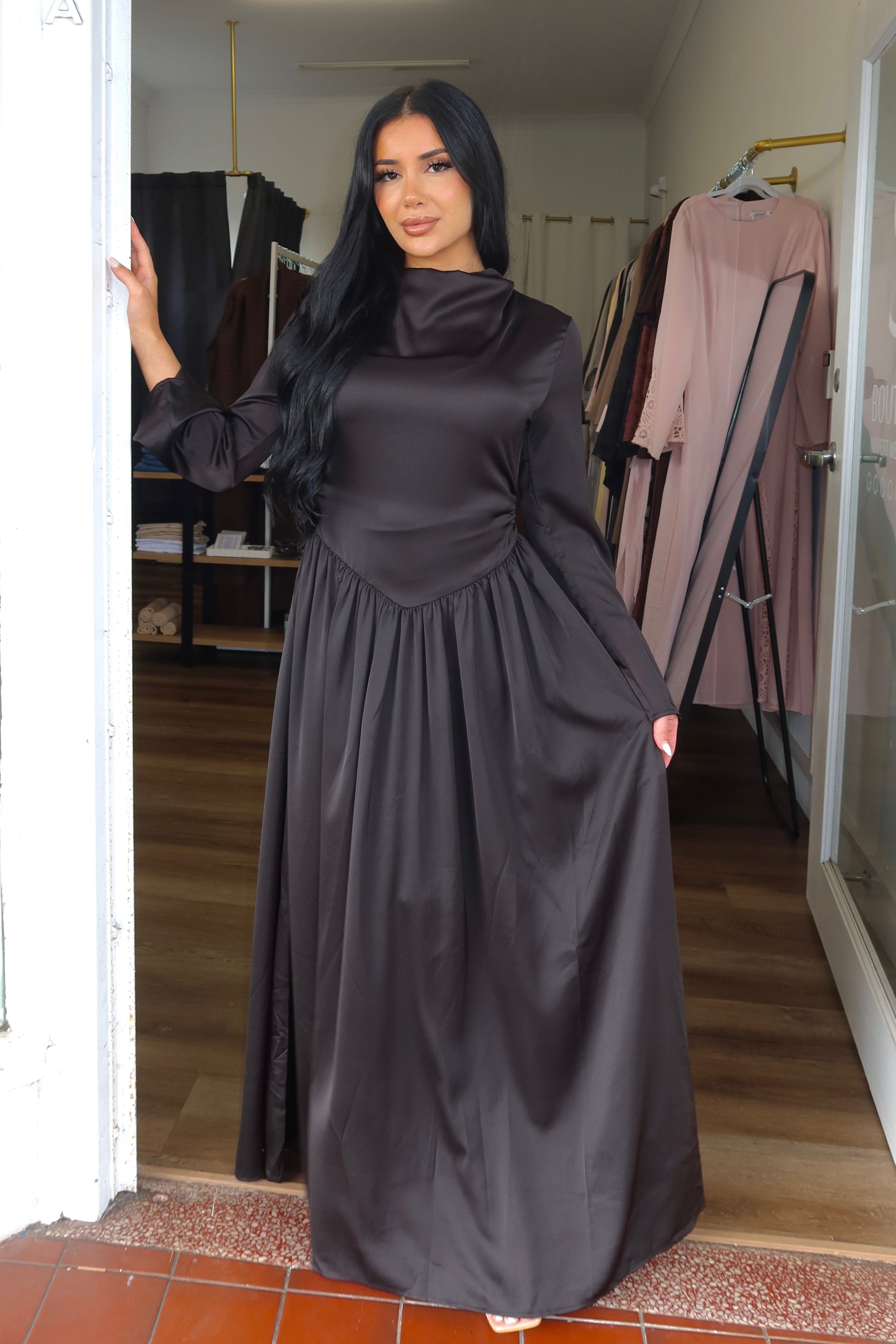 Satin drape maxi black