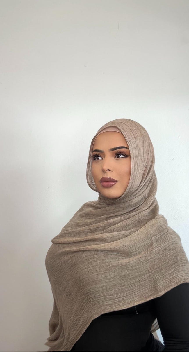Ivory crinkle hijab set