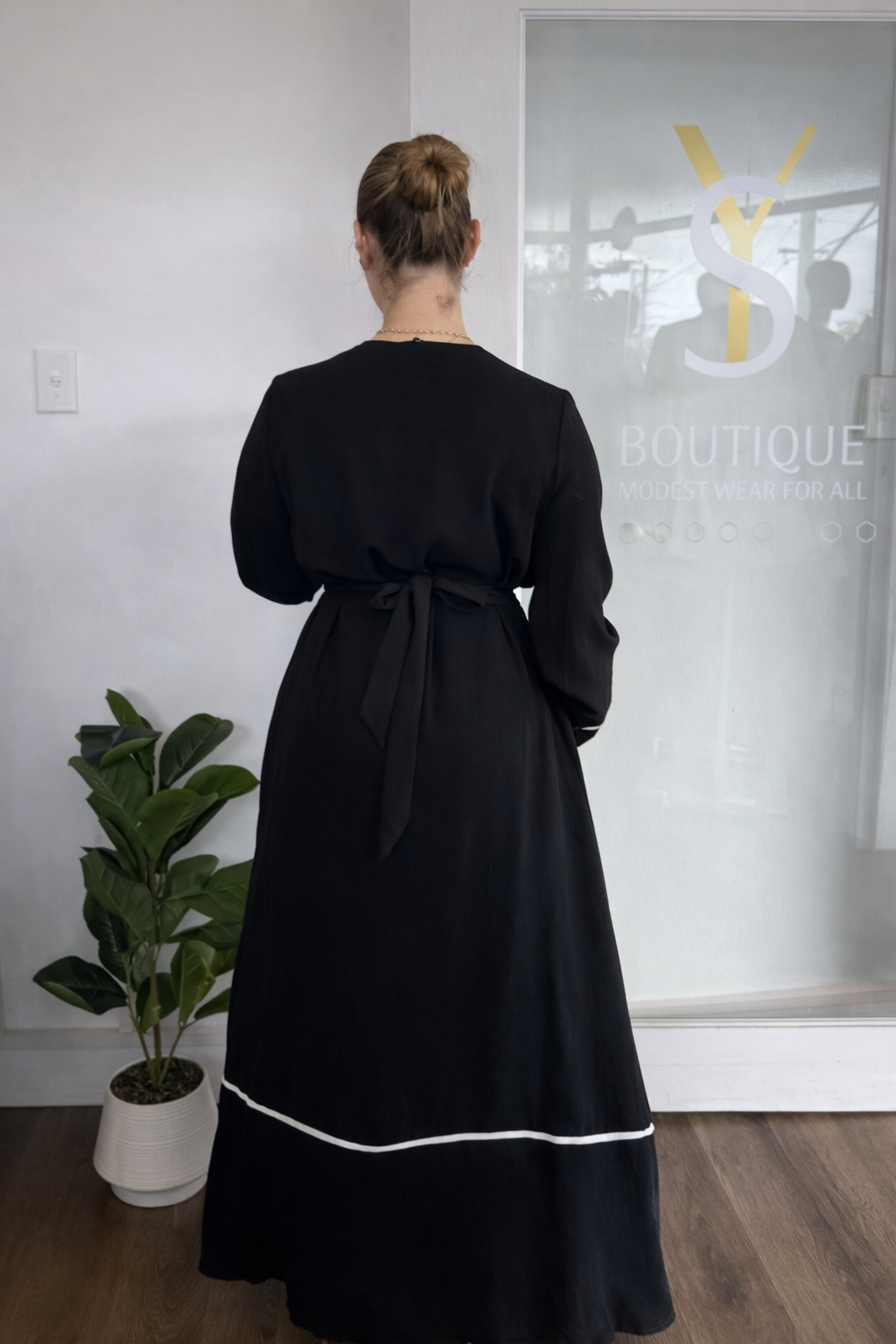 Elyssa 2 piece abaya black