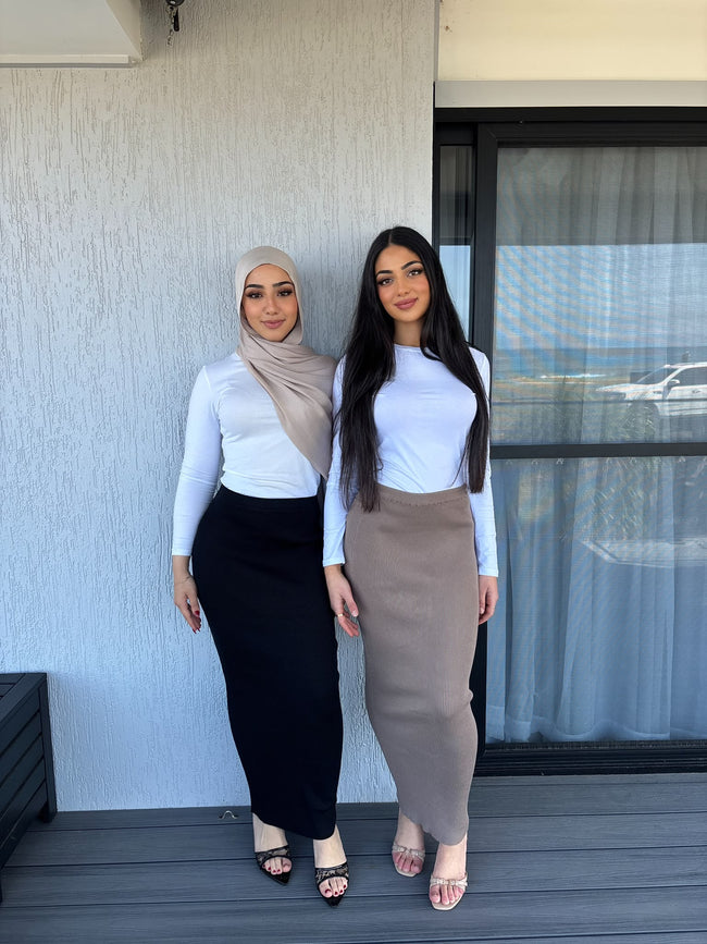 Latte ribbed skirt