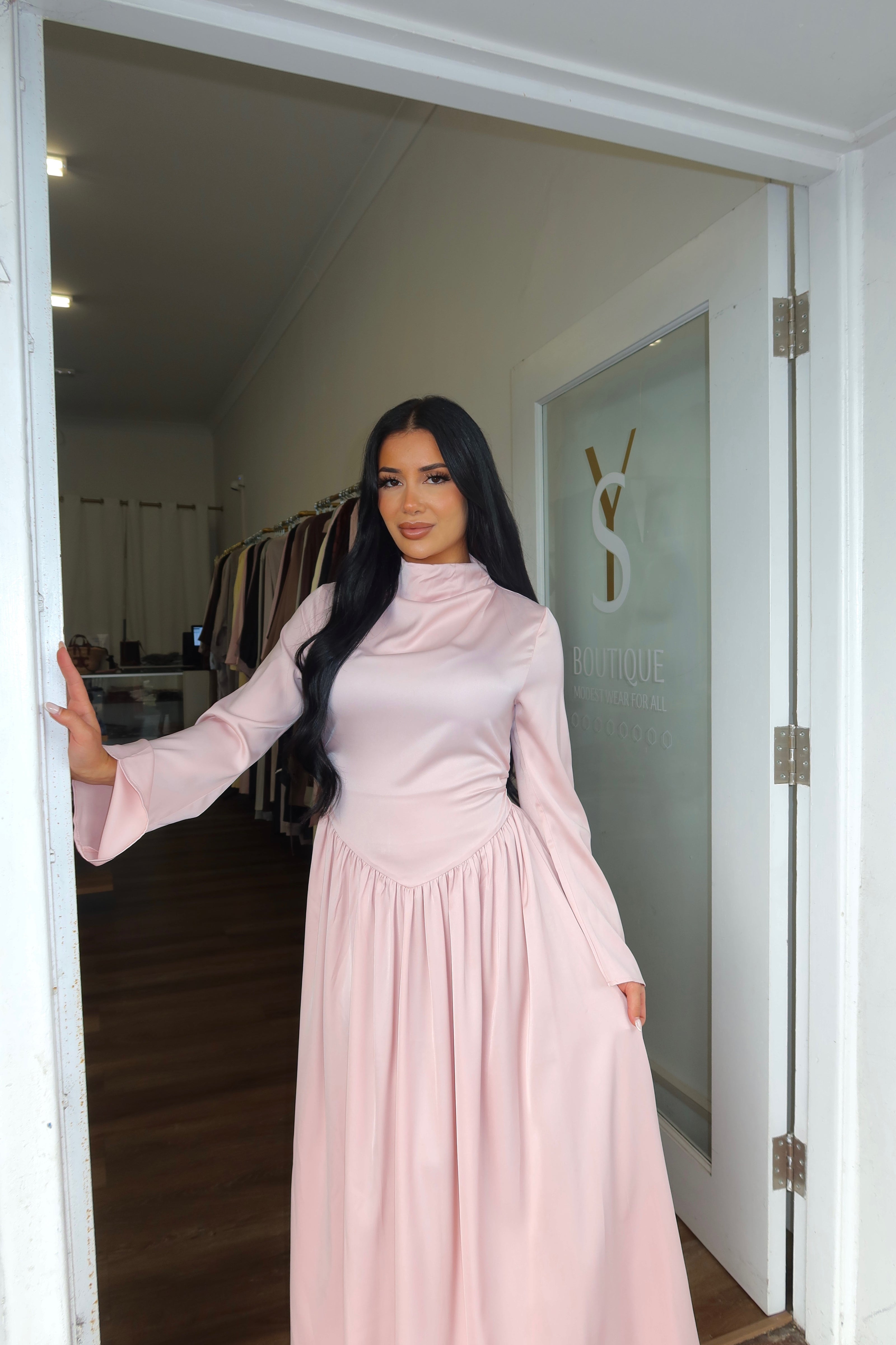 Satin drape maxi pink