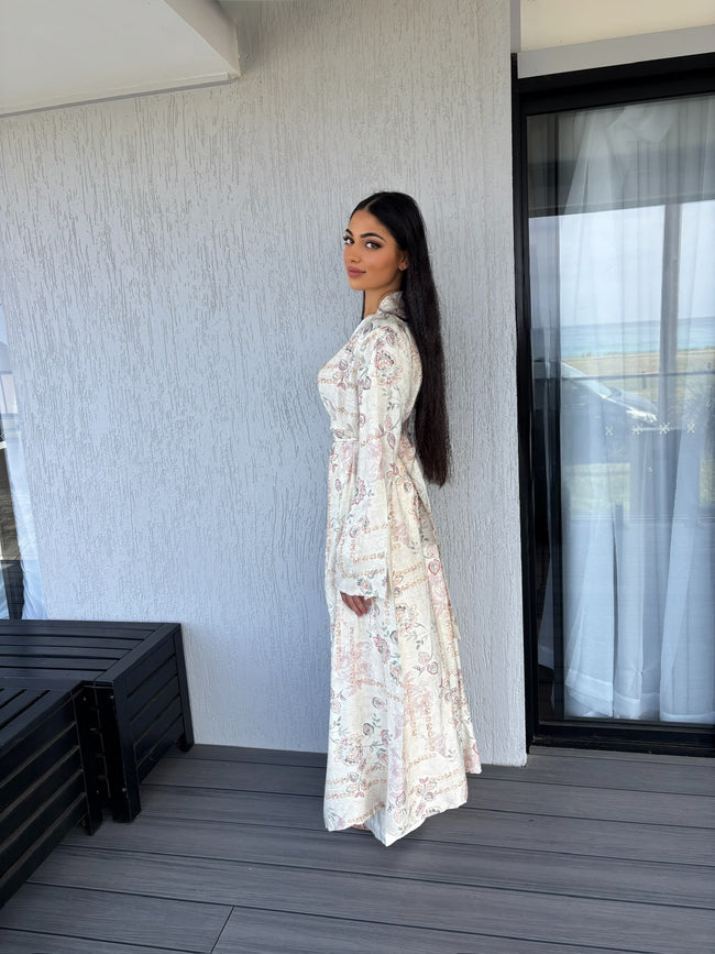 Ivory cape