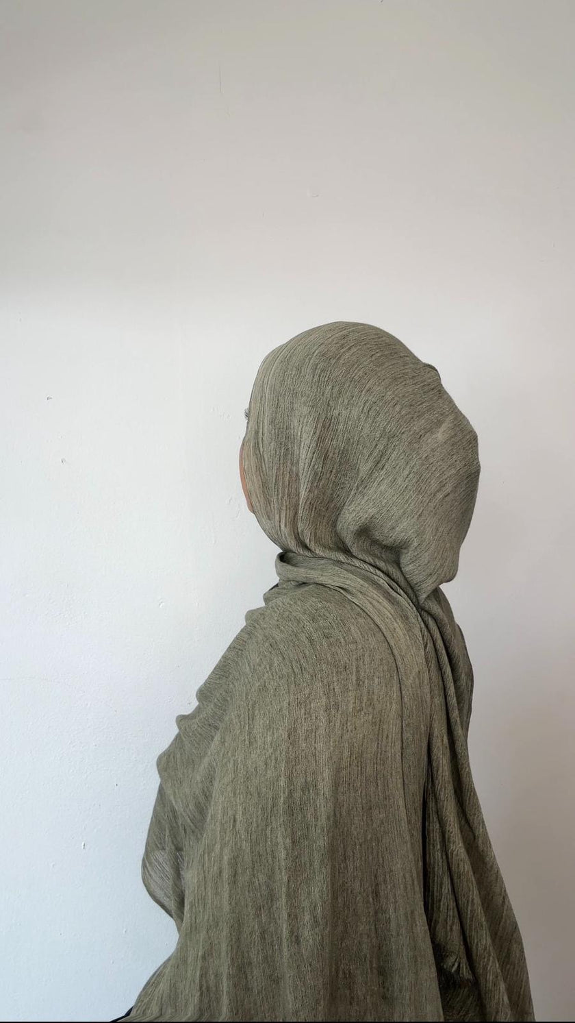 Pistachio crinkle hijab set
