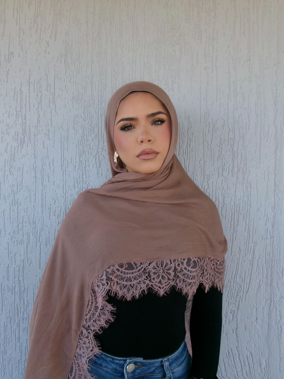 Lace Mocha
